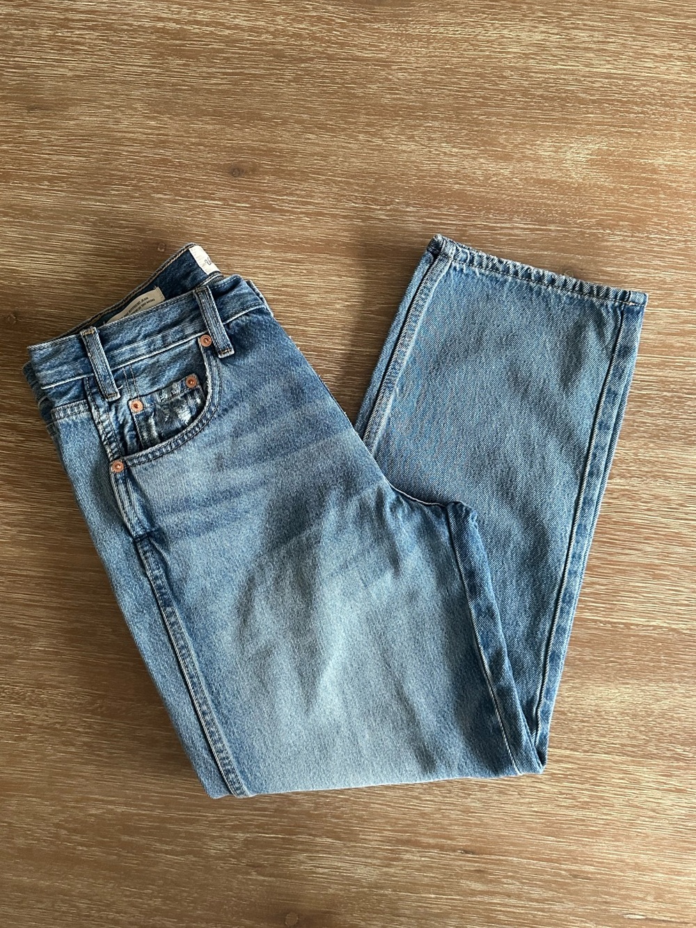 Universal Thread Mid-Rise Boyfriend Jean Classic Blue Womens’ Jeans